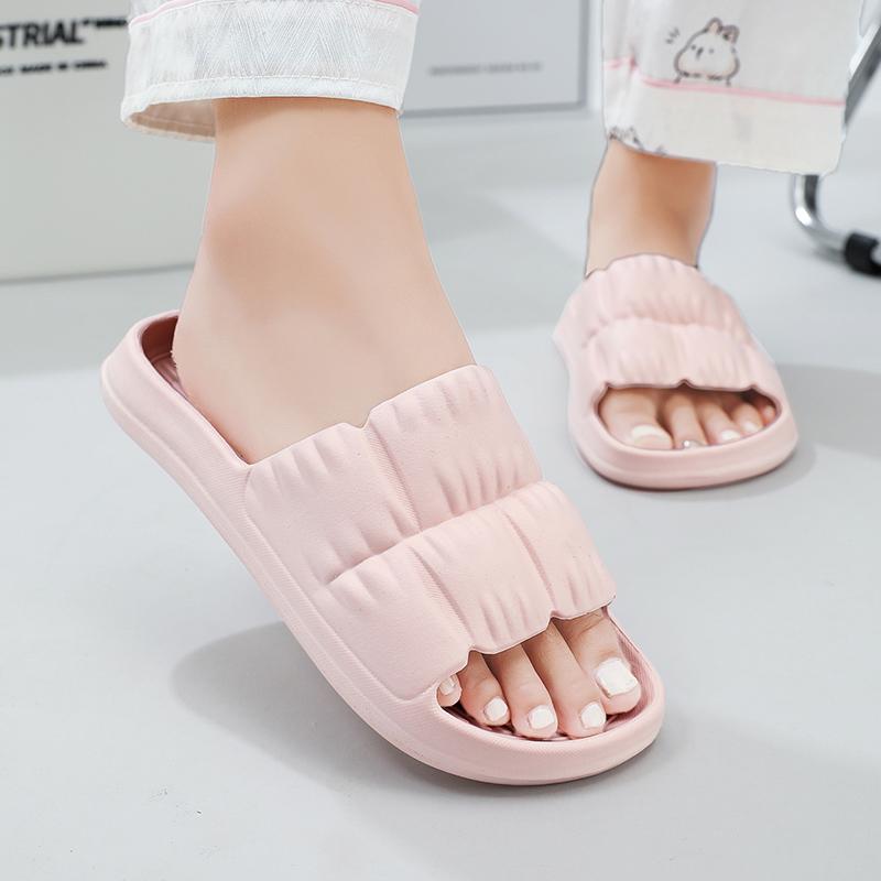 Fashion Women Soft Sole Cloud Slippers Thick Platform Indoor Outdoor Beach Sandals Summer EVA Non Slip Flip Flops