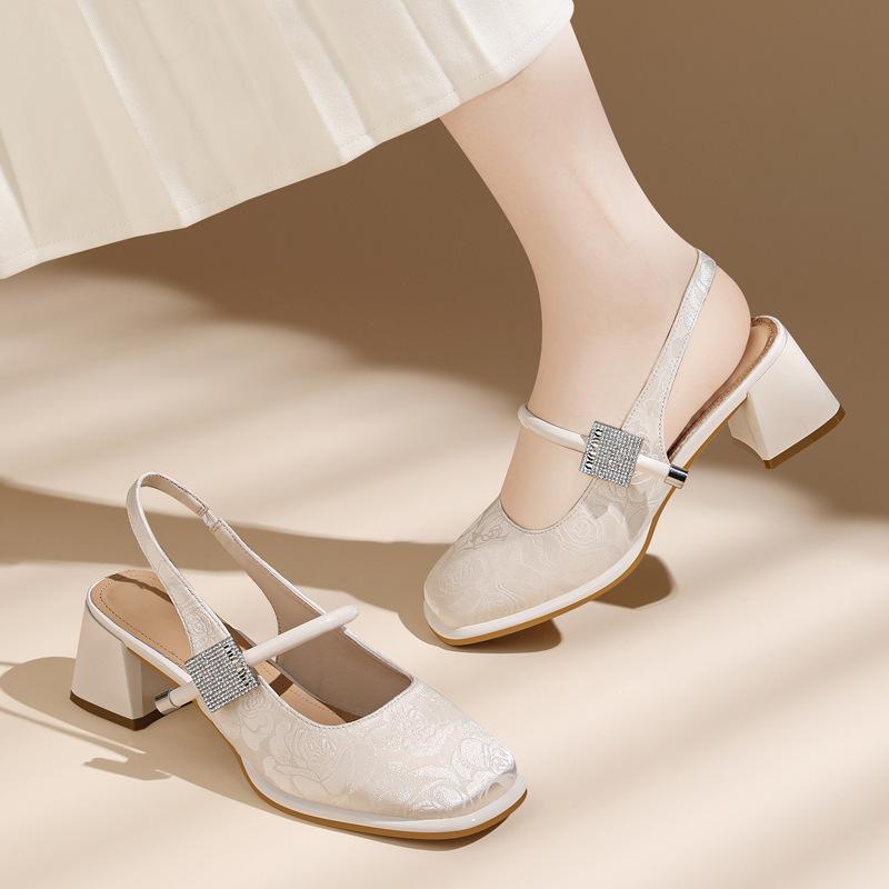 French Mary Jane women's shoes new summer thick heel temperament single shoes with skirts beautiful bag head sandals women