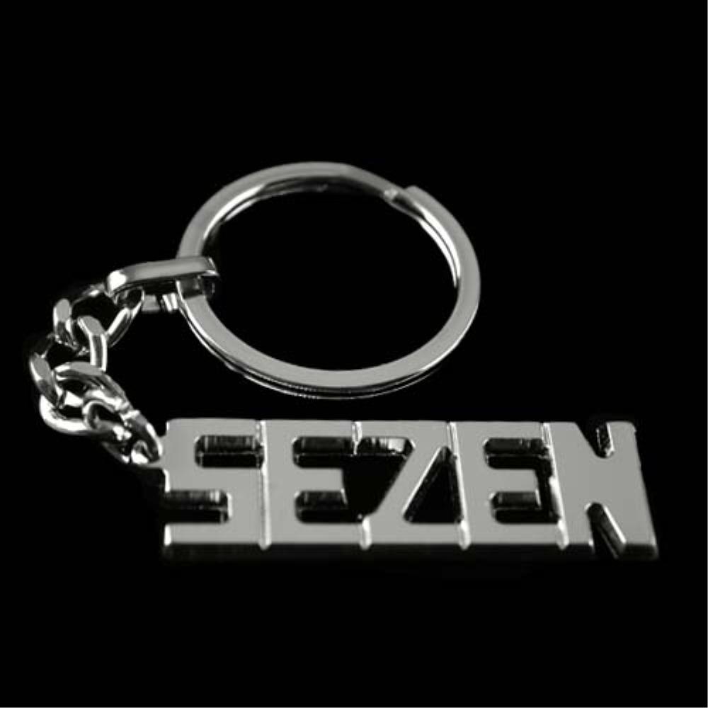 

Брелок с именем Sezen