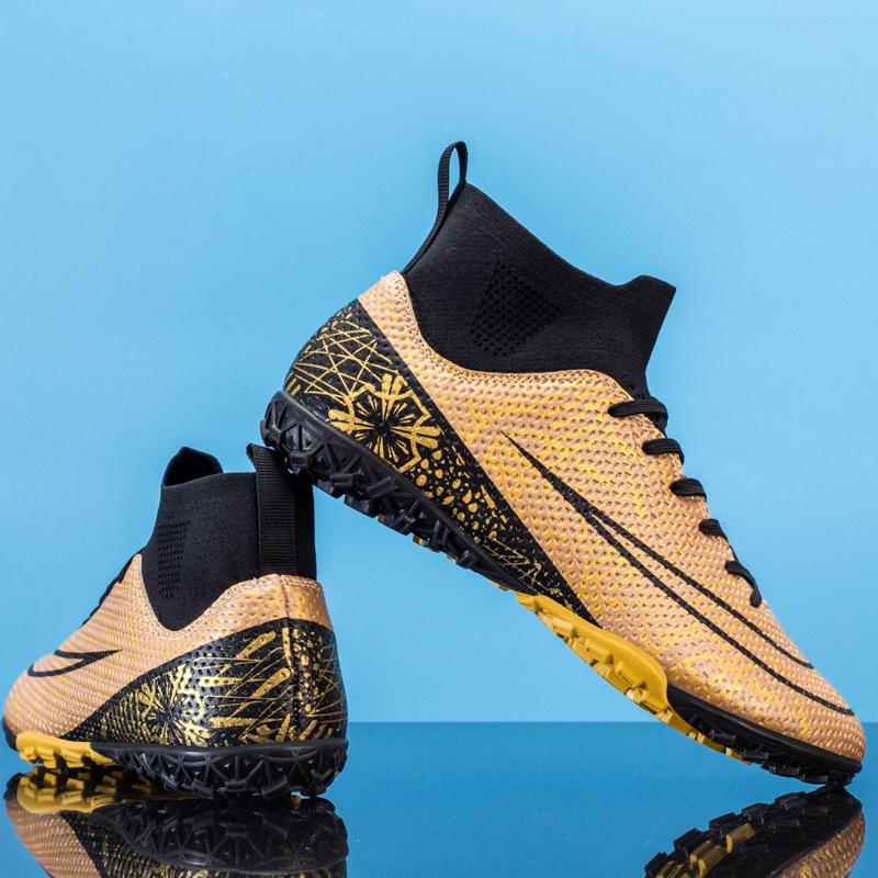New High-Top Football Shoes, Long Nails, Broken Nails, Boys And Girls Game Training, Football Shoes, Straight Hair