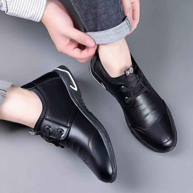 2025 Men's Business Leather Shoes Lightweight Breathable Slip-On Casual Shoes Soft-Sole Non-Slip Platform Shoes Designer Style