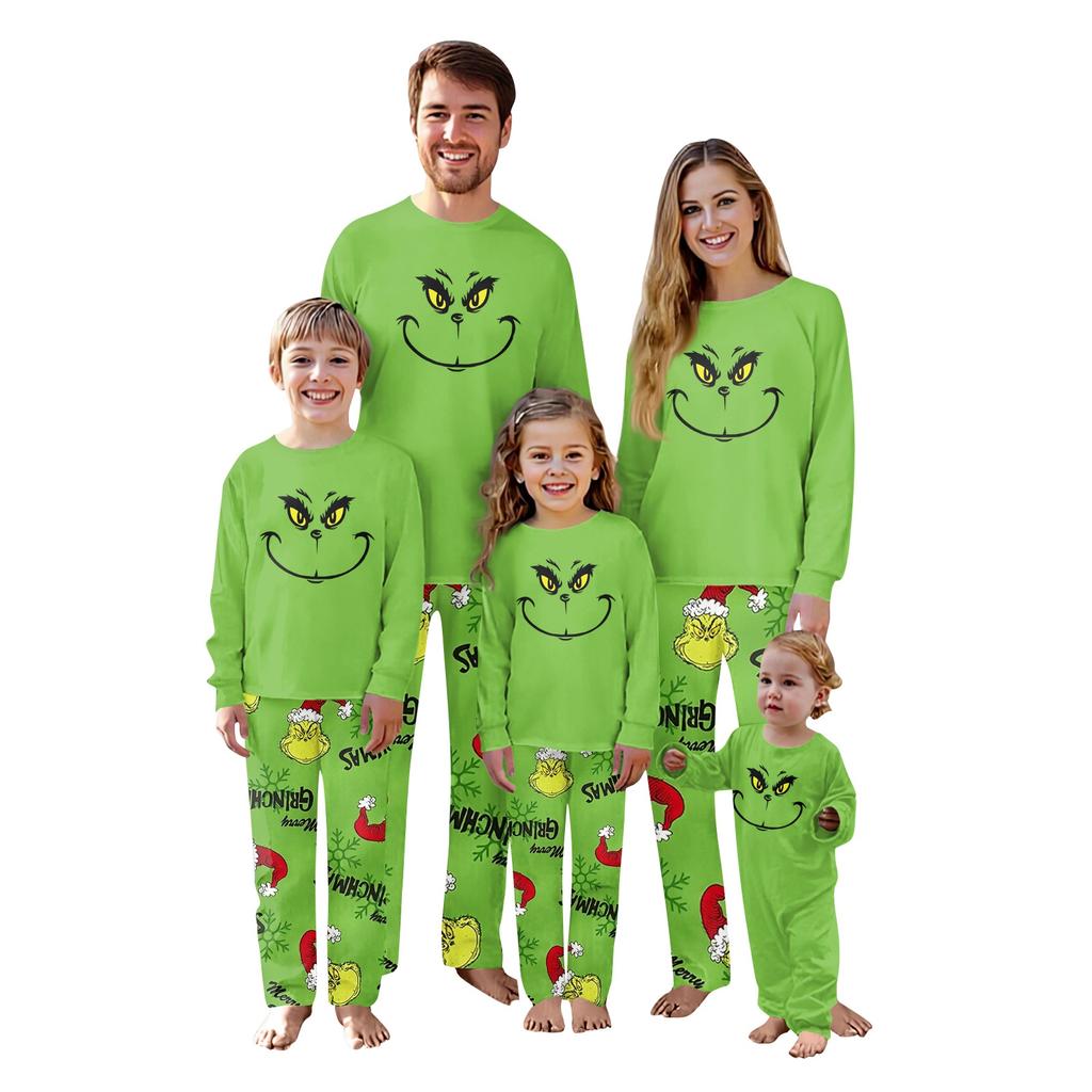 Passende Familiensets mit Weihnachtsmotiven, Langarmshirts und Hosen