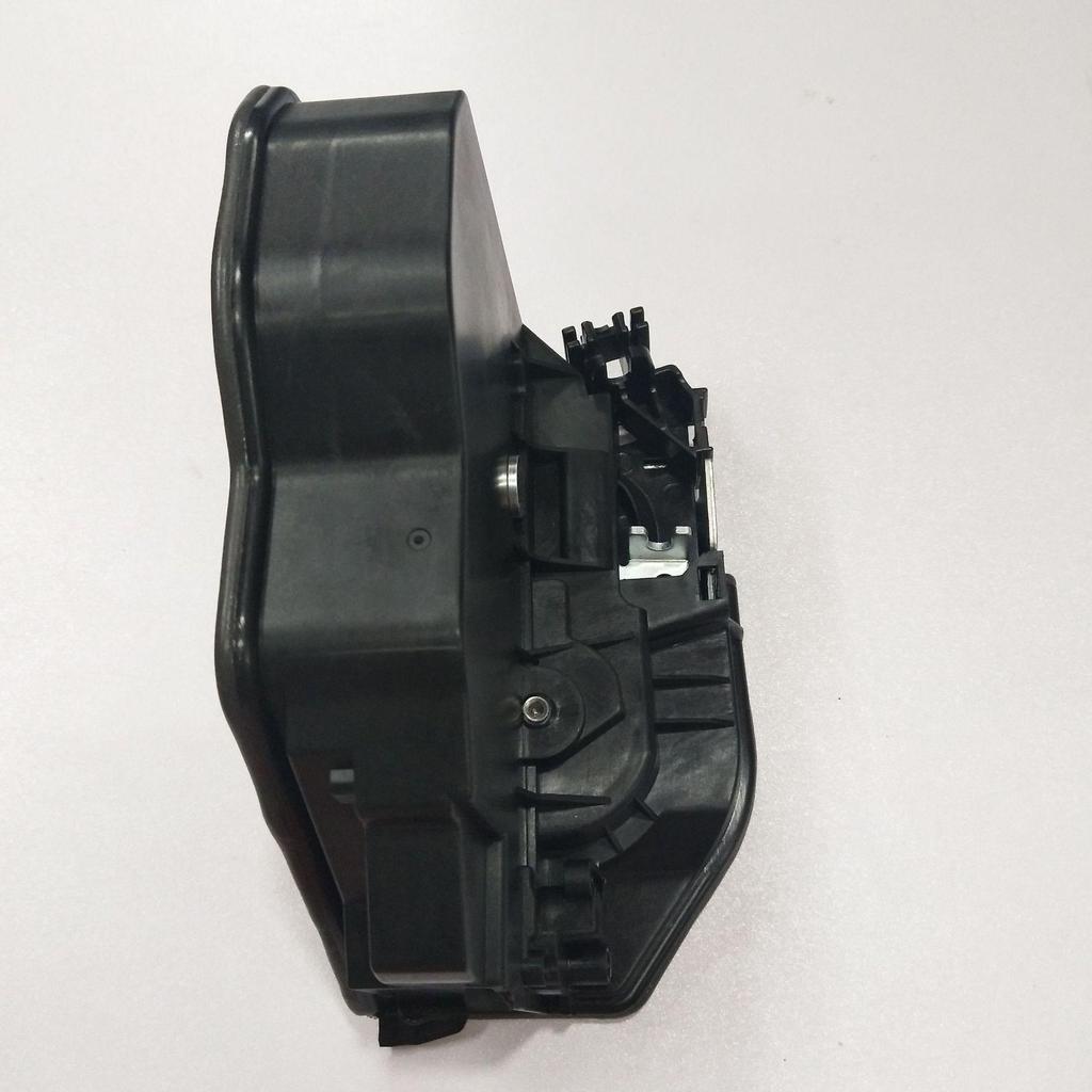 BMW E90 E60 E81 Front Right Door Lock Actuator