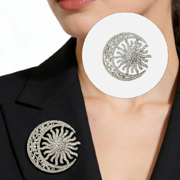 Federleichte Sonnenblumenbrosche Schmuck Nahtlose Kleidungskompatibilität Tag zu Nacht