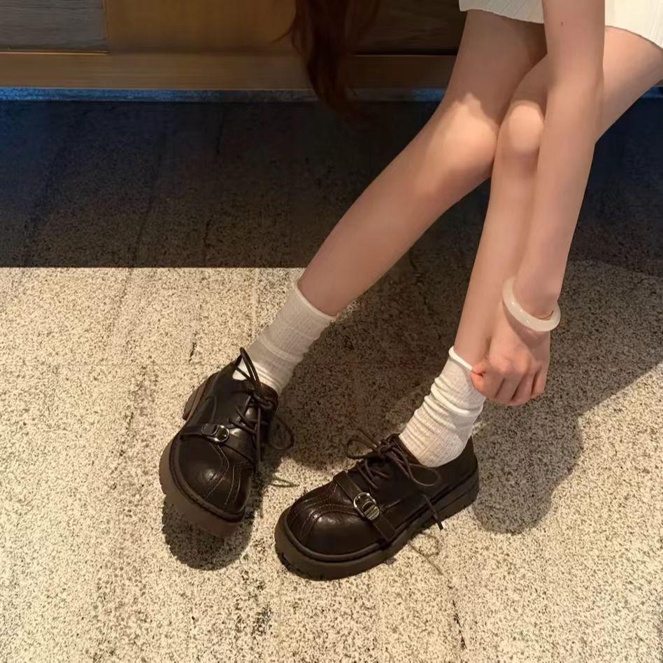 

Туфли на толстой подошве с внутренней высотой, увеличивающей рост, для маленьких людей, супер высокий каблук, JK британский стиль, весенние одинарные туфли, женские лакированные туфли из маленькой кожи 40 коричневый