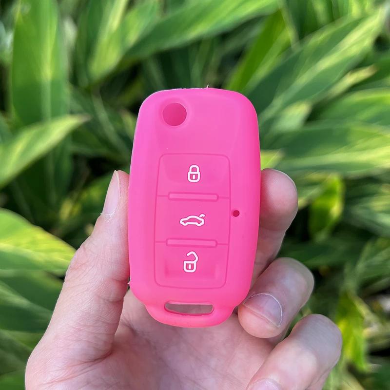 Silicone Car Key Case Cover for VW Volkswagen Passat B5 Polo T4 Golf 4 for Seat Leon 1 Altea Ateca for Skoda Octavia A5 Keychain