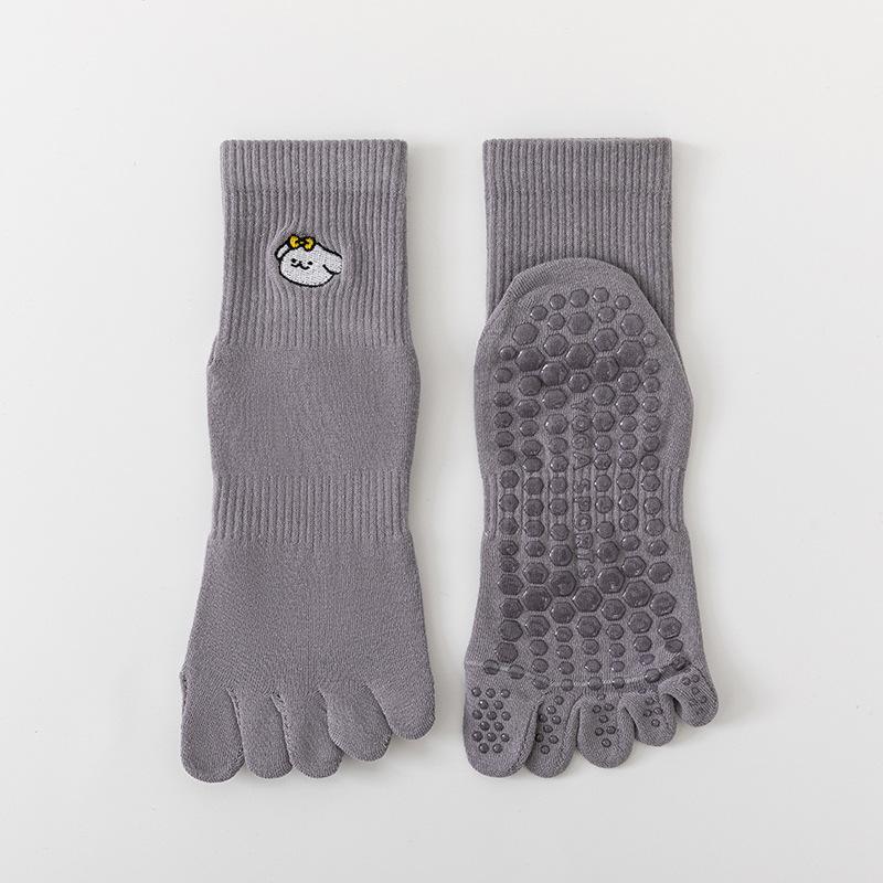 Five-finger Yoga Socks Breathable Cotton Five Toes Pilates Socks Silicone Non-slip Professional Indoor Workout Gym Sports Socks