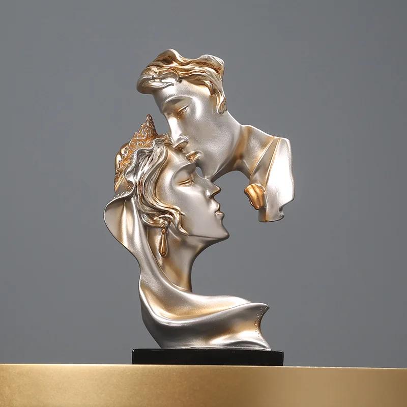 Nordic creative ornaments modern minimalist style character sculpture resin crafts couple kiss wedding gift home decoration