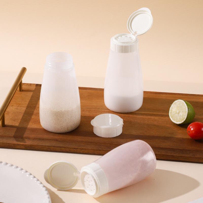 1pc Kitchen Plastic Spice Bottle Barbecue Seasoning Bottle WithLid Salt Pepper Shaker Pepper Shaker Dustproof Mini Seasoning Jar