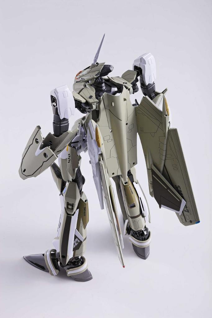 TAMASHII NATIONS DX Chogokin Messiah Valkyrie VF-25A (Standard Model)