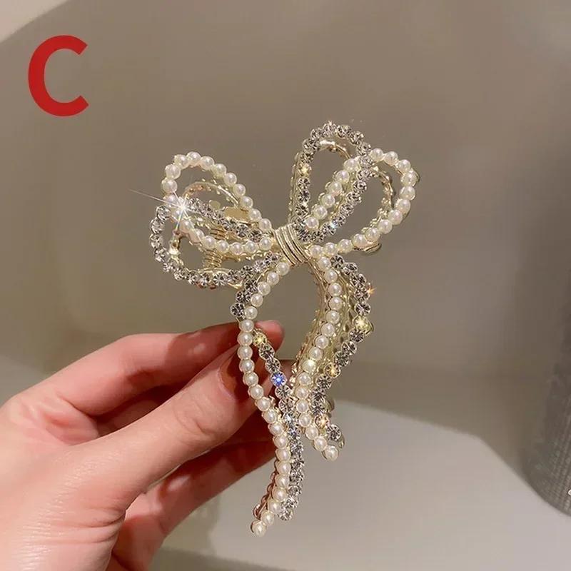 Advanced Diamond Studded Pearl Bow Hair Clip Elegant Women's Hair Clip Metal Geometric Hollow Bow Studded Diamond Headpiece
