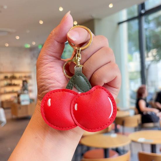 Keychain Pendant Peach-Shaped Card Holder Faux Leather Access Card Case Simulated Fruit Keychain Decorative Valentine Day