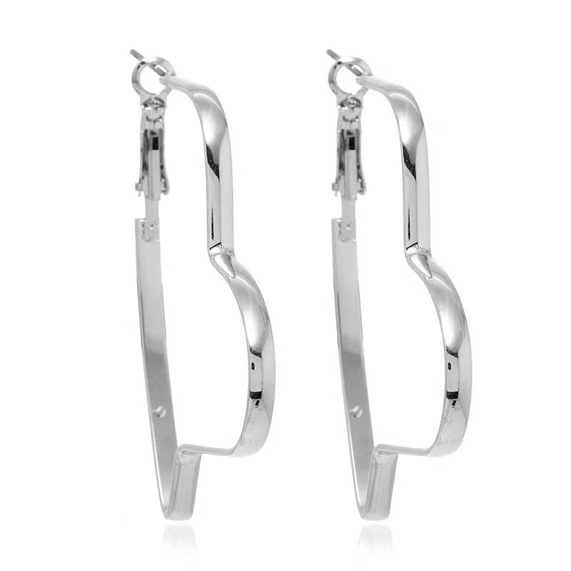 Irregular Silver Love Earrings Are Trendy, Cold Wind Stud Earrings, Ear Buckles, Exaggerated Temperament Earrings.