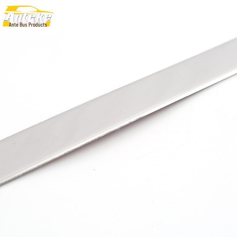 Nerezová ocel Ochranná lišta nárazníku proti poškrábání pro 08-12 A4 Ozdobná lišta pátých dveří