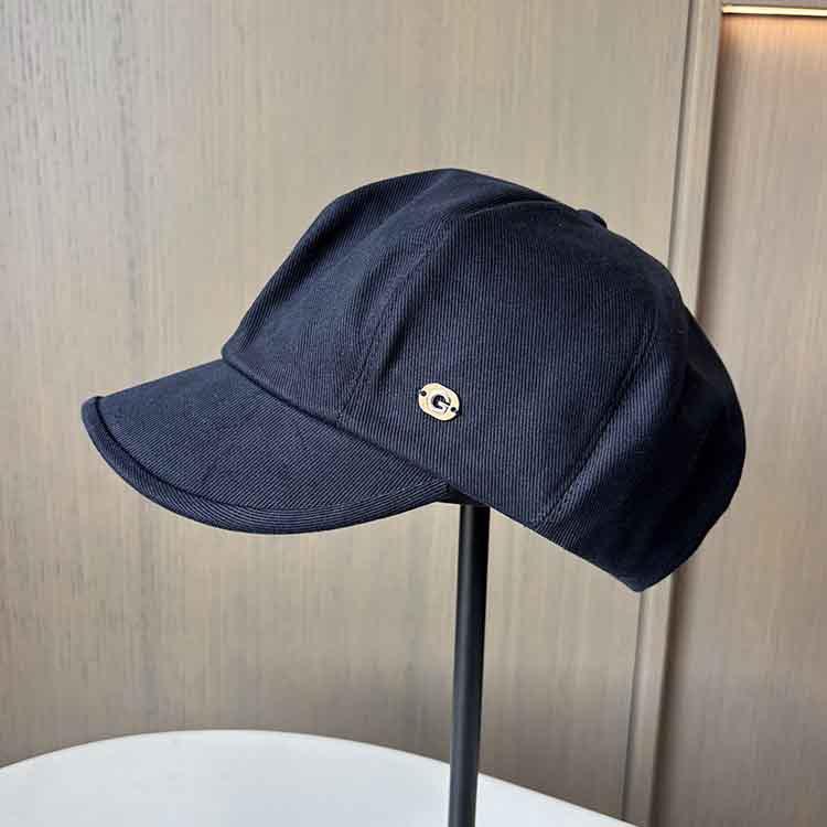 Простая однотонная шляпа с короткими полями  Звездчатый анис  Женская кепка-газетчик для ранней осени Повседневная универсальная кепка-бутон M（56-58cm）