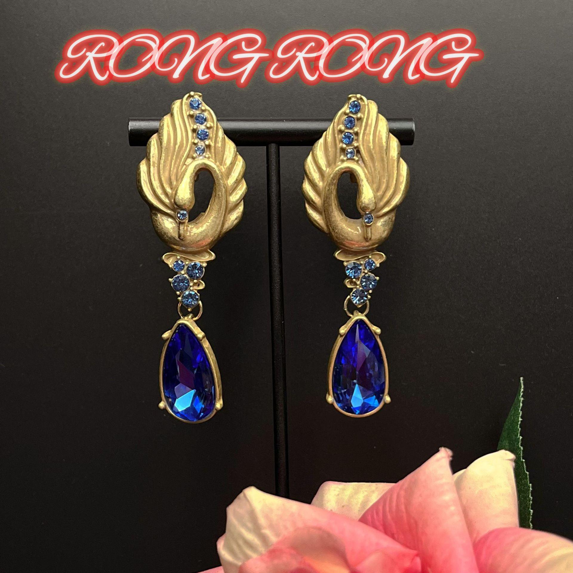 Винтажные серьги Высококлассный дворцовый стиль Сапфировые Ретро Преувеличенная индивидуальность Легкая роскошь