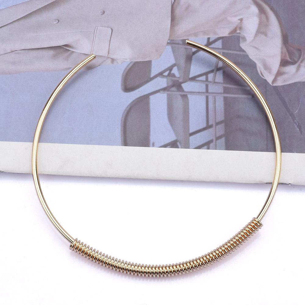 Necklace High-End Retro Design Metal Necklace Collar Simple Personality Versatile