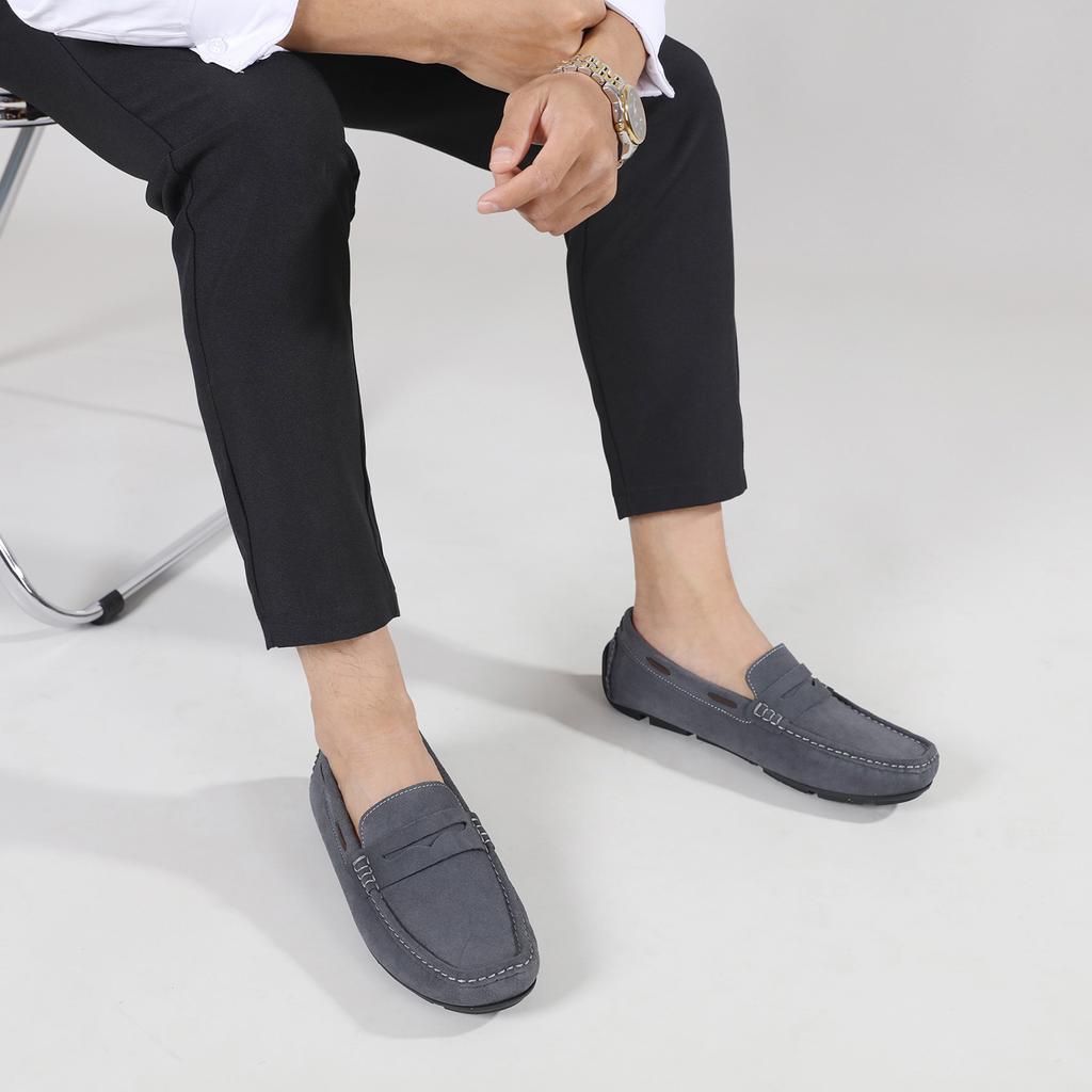 Fashion Stylish Summer Male Loafers Mens Suede Leather Casual Shoes Lightweight Slip on Flats Leisure Walk Driving Shoes Comfy Moccasins