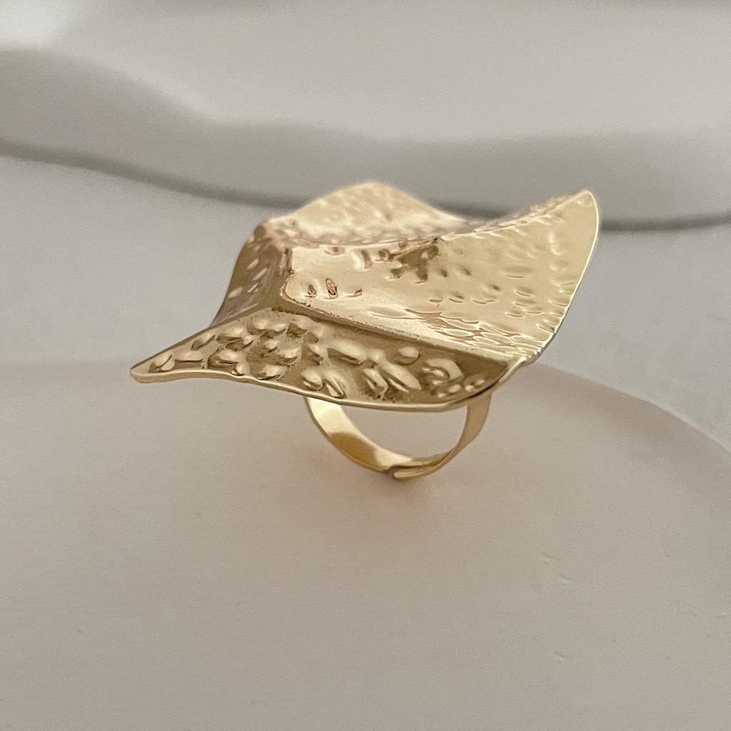 Retro Old Geometric Knock Pattern Disc Ring, Cold Wind Metal Pleated Flower Ring