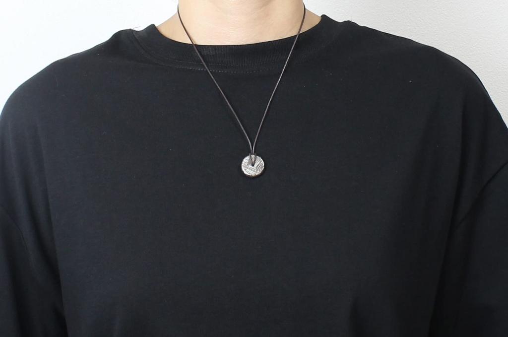 [World Accessories Carmelo] Peaceful Point Gibeon Meteorite Disc Pendant Choker Sterling Silver 925 Women's Men's Amulet Protection