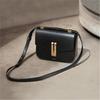 Neue Britische Nischen-Design-Tasche, Ein Schultertasche aus echtem Leder für Damen, Tofu Kleine Quadratische Tasche
