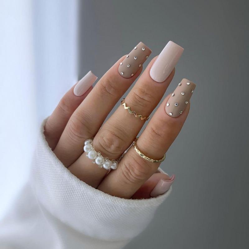 Noste Dlouhý Francouzský Ručně Dělaný Manikúrní Kousek Kamínkový Postupný Přechod Odnímatelná Nálepka na Nehty