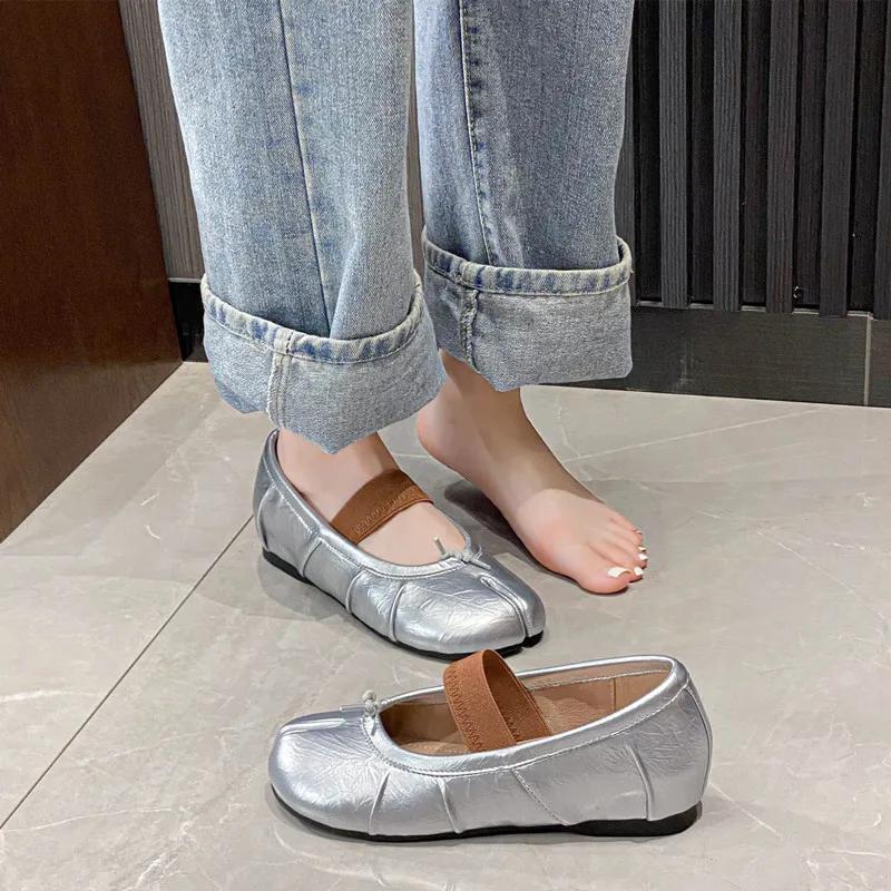 Ballet Style 4cm Inner Height Increase Split toe Women Pumps Fashion Leather Pleated Mary Janes Spring Summer Tabi Loafers Shoes