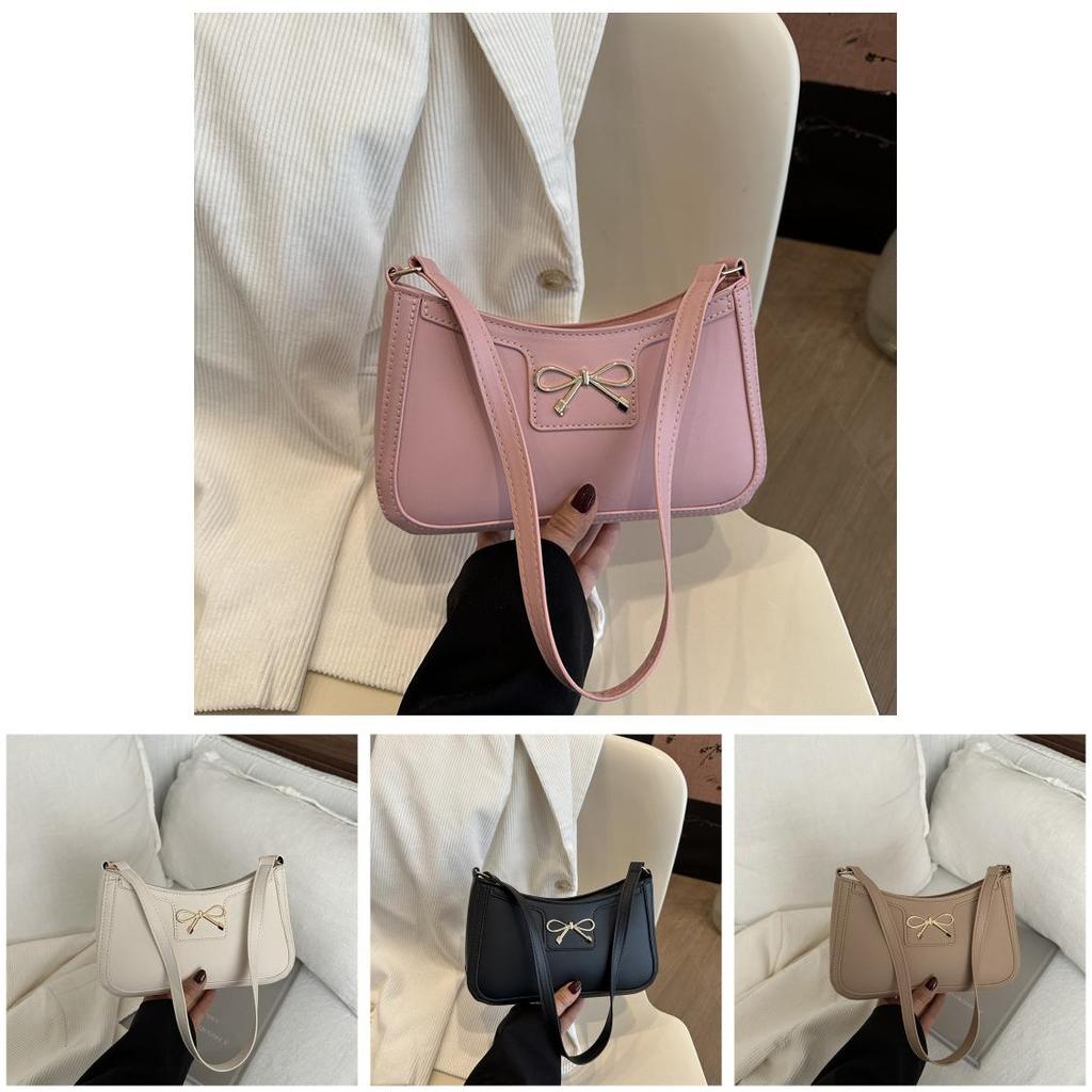 Elegant Small Shoulder Bag With Stitching Detail And Mobile Pocket For Casual Wear