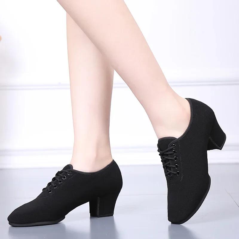 Lateinamerikanische Tanzschuhe für Damen Tango Salsa Modern Standard Tanzschuhe Lehrer Oxford Sneaker Elegante Damenschuhe