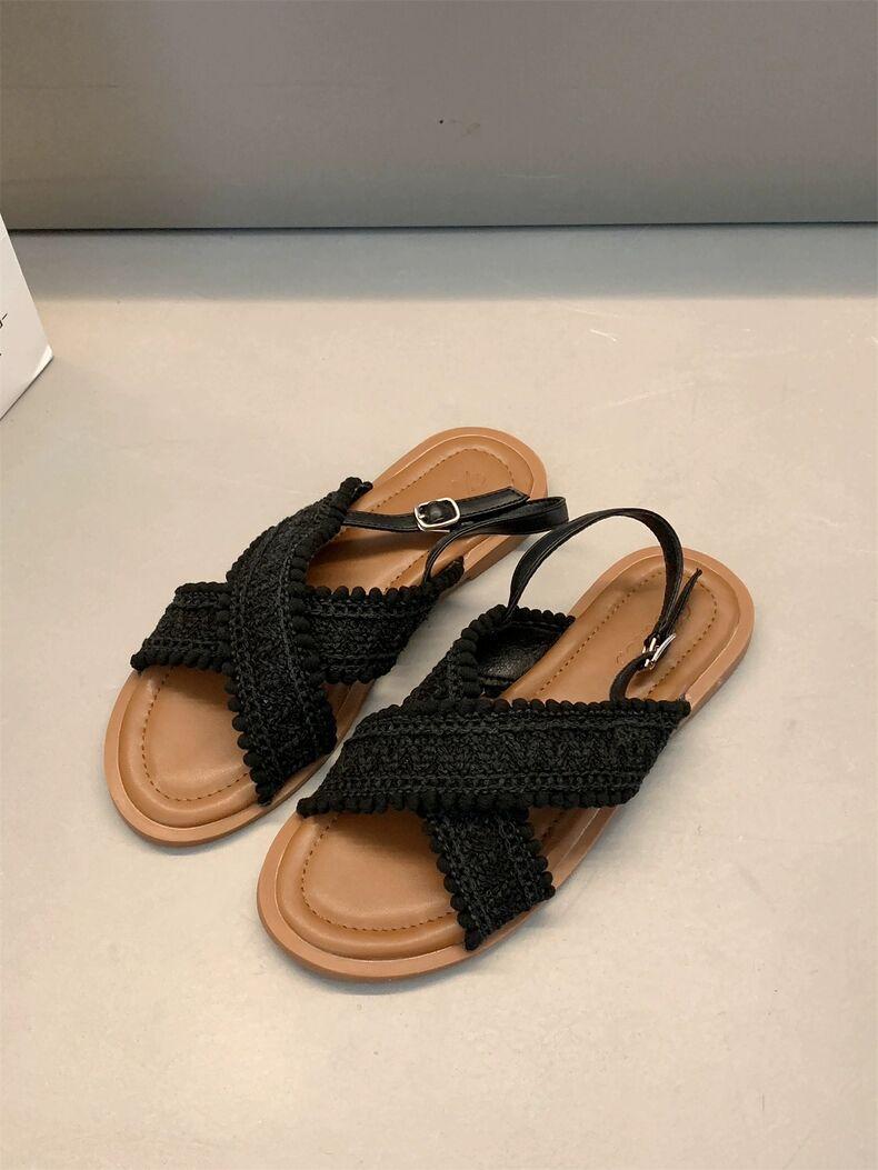 

Плоские ретро-плетеные маленькие классные тапочки женская обувь летняя одежда 2024 новые летние сандалии для отдыха на море 35 чёрный