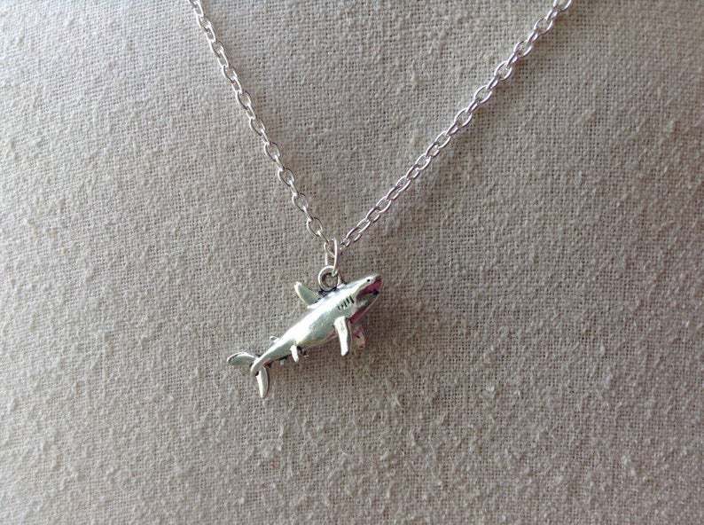 Animal Shark Pendant Necklace With Polished Alloy Chain For Men And Women