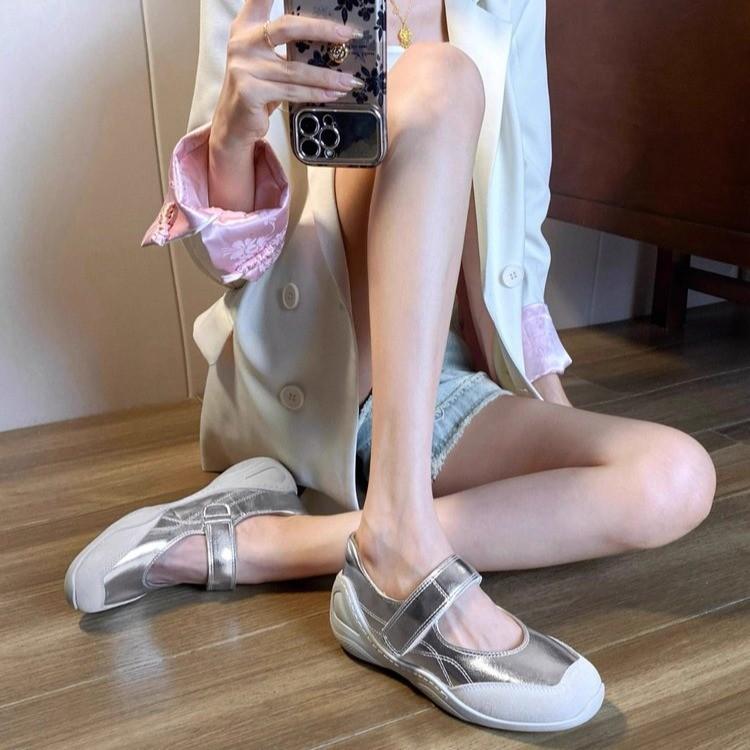 Pantofi Mary Jane cu talpă groasă și înălțime interioară crescută 2025 noi argintii cu scai casual de nișă sport balet pantofi simpli femei