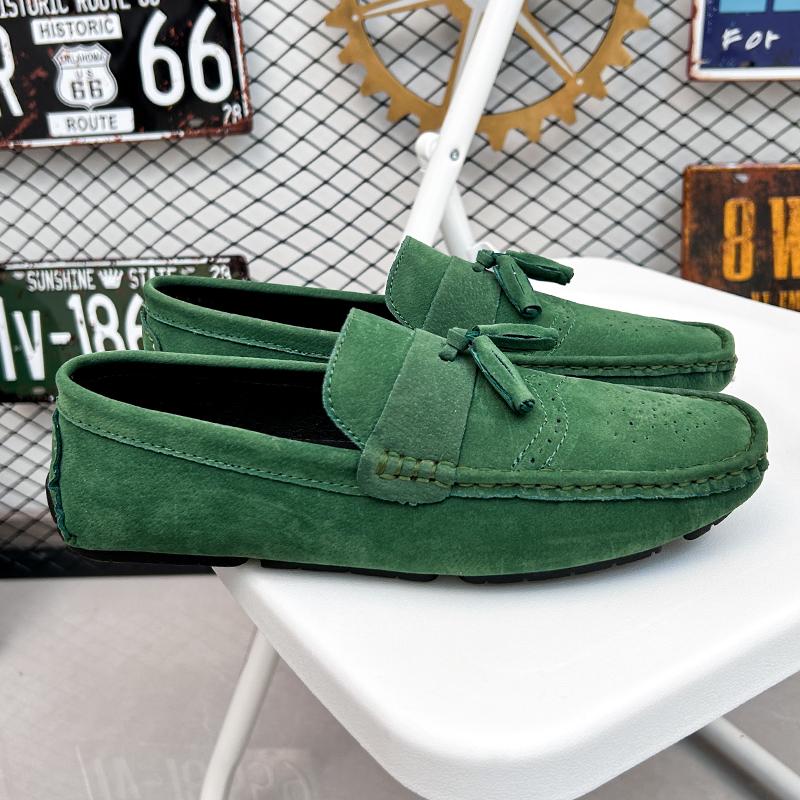Fashion High-quality Mens Loafers Casual Shoes Fashion Men Leather Tassel Design Plus Size Moccasins Slip on Mens Flats Comfy Boat Shoes