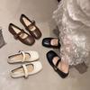 Temperament square head flat sole shoes women's 2025 new spring and autumn French retro Mary Jane small leather shoes light mouth commuter shoes