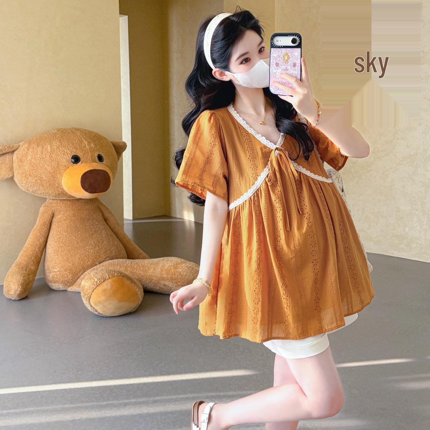 2026 Korean Style V-Neck Lace Maternity Top + Belly Support Shorts XL