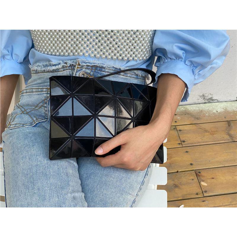 Женская вечерняя сумочка-клатч на запястье с геометрическим узором  Аргайл 16x24.5 cm