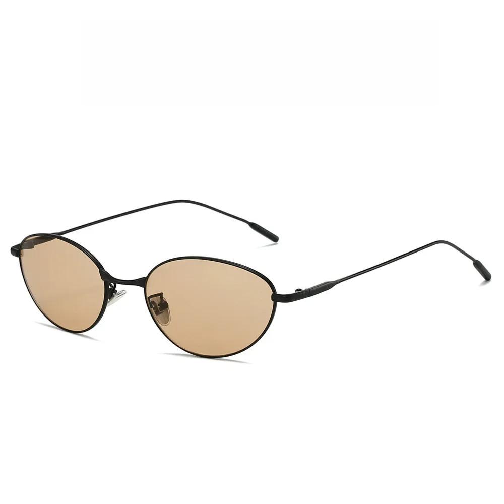 Korean Gold Cat Eye Sunglasses Shaped Frame for For Women Ultra Light Anti Blue Light Flat Lens Temperament Sunglasses Gafas De Sol