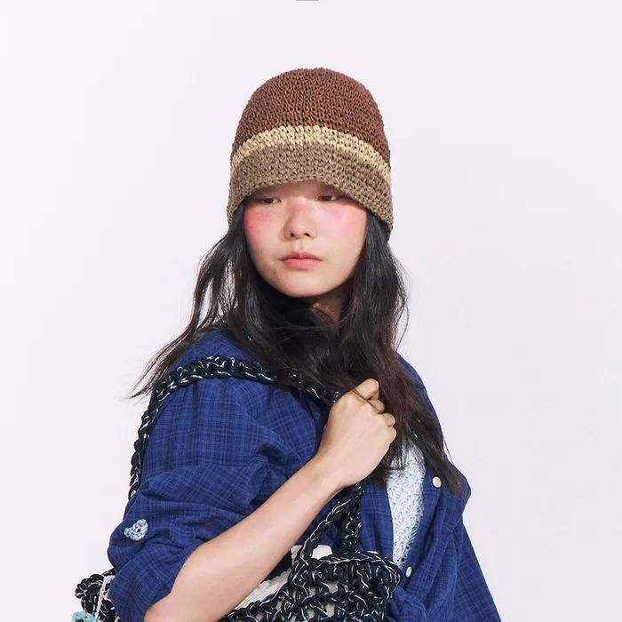 BLOCKED BUCKET BROWN