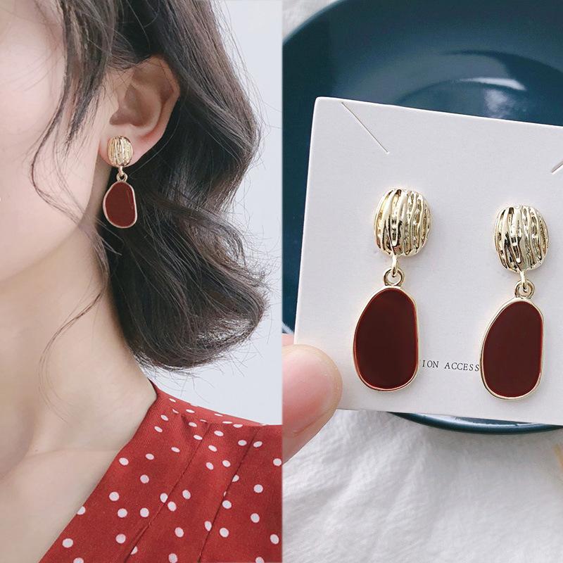 Charm S925 Needle Earrings Temperament Niche Earrings Simple Geometric Piece Wine Red Girl Earrings Bulldog