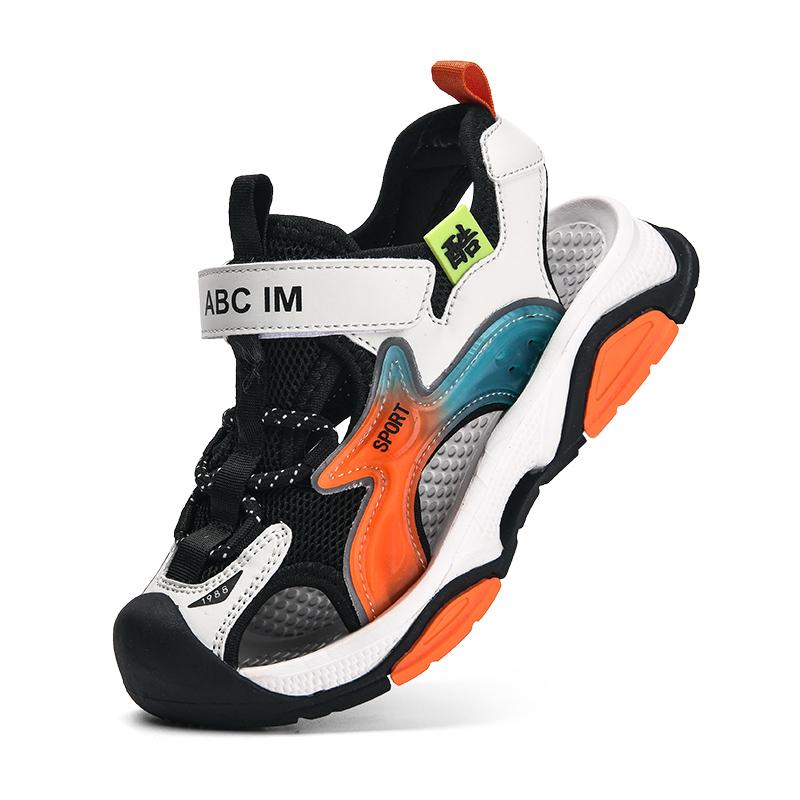 Summer hollow breathable sports sandals boys' casual beach shoes comfortable, soft, fashionable anti-collision toe sandals 27-38