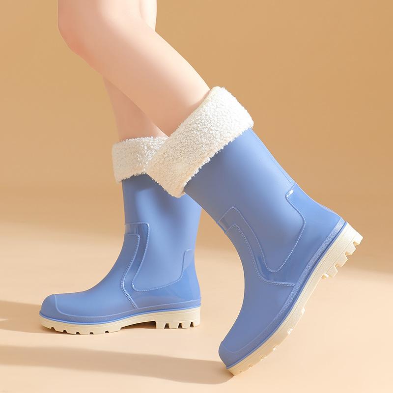 Fashion 2025 New Thick Wear-resistant Rain Boots A Middle Tube Outdoor Women's Waterproof Anti Slip Cotton Warm Rain Boots Winter Boots
