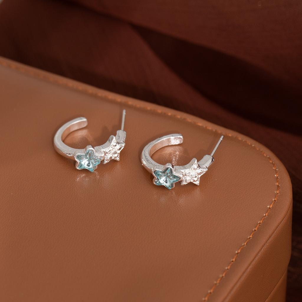 Blue Diamond-Set Star Stud Earrings Personalized Sweet And Cool C-Ring Earrings Design Niche Light Luxury Exquisite Earrings