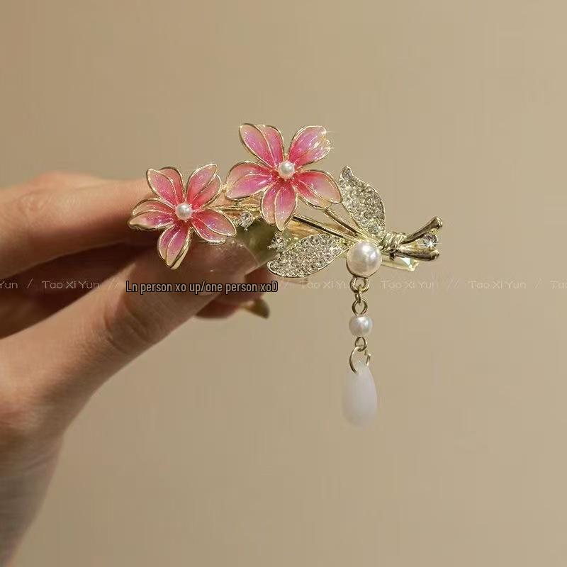 Silk Gauze Butterfly Headdress with Pearl Tassel: Women's Fashion Updo Hair Clip