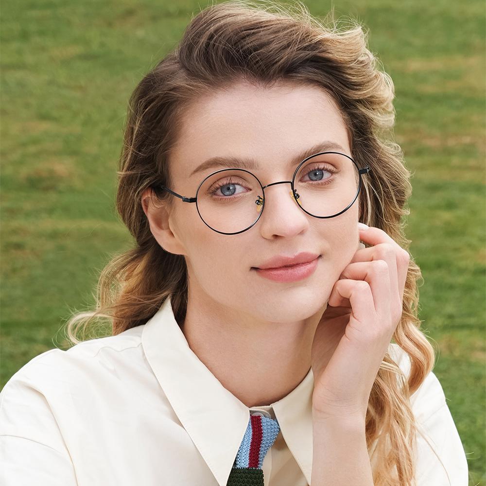 Round Blue Light Glasses Men Trendy Vintage Titanium Frame Women's Eyepieces Decorative Glasses Man Style Accessories for Women
