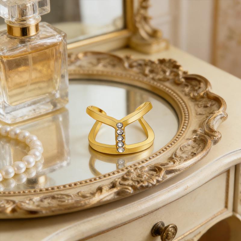 European and American style personalized design diamond ring hollow geometric ring jewelry wholesale