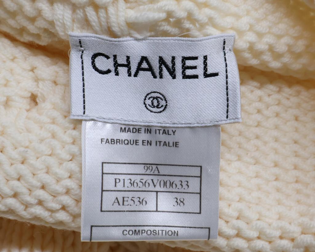 Chanel [Good condition/Domestic Regular Product] 99A P13656V00633 Cable Turtleneck Knit Sweater/ Tops 38 IvoryUsed