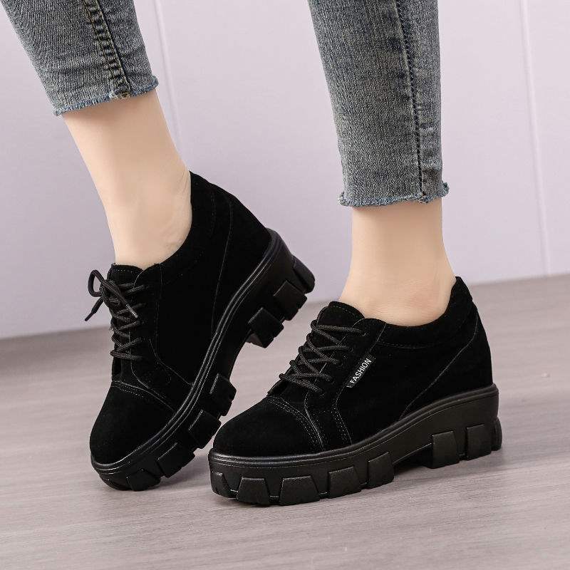 

inner height increase thick sole 8cm small women s shoes 2025 new spring and autumn thin cow velvet black dad shoes 40