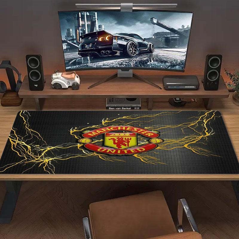 Manchester United F Large Size Mouse Pad Large Gaming Table Cushion Non-slip Laptop Tablet Big Mousepad XXL Mat Mini PC Playmat With Lock Edge