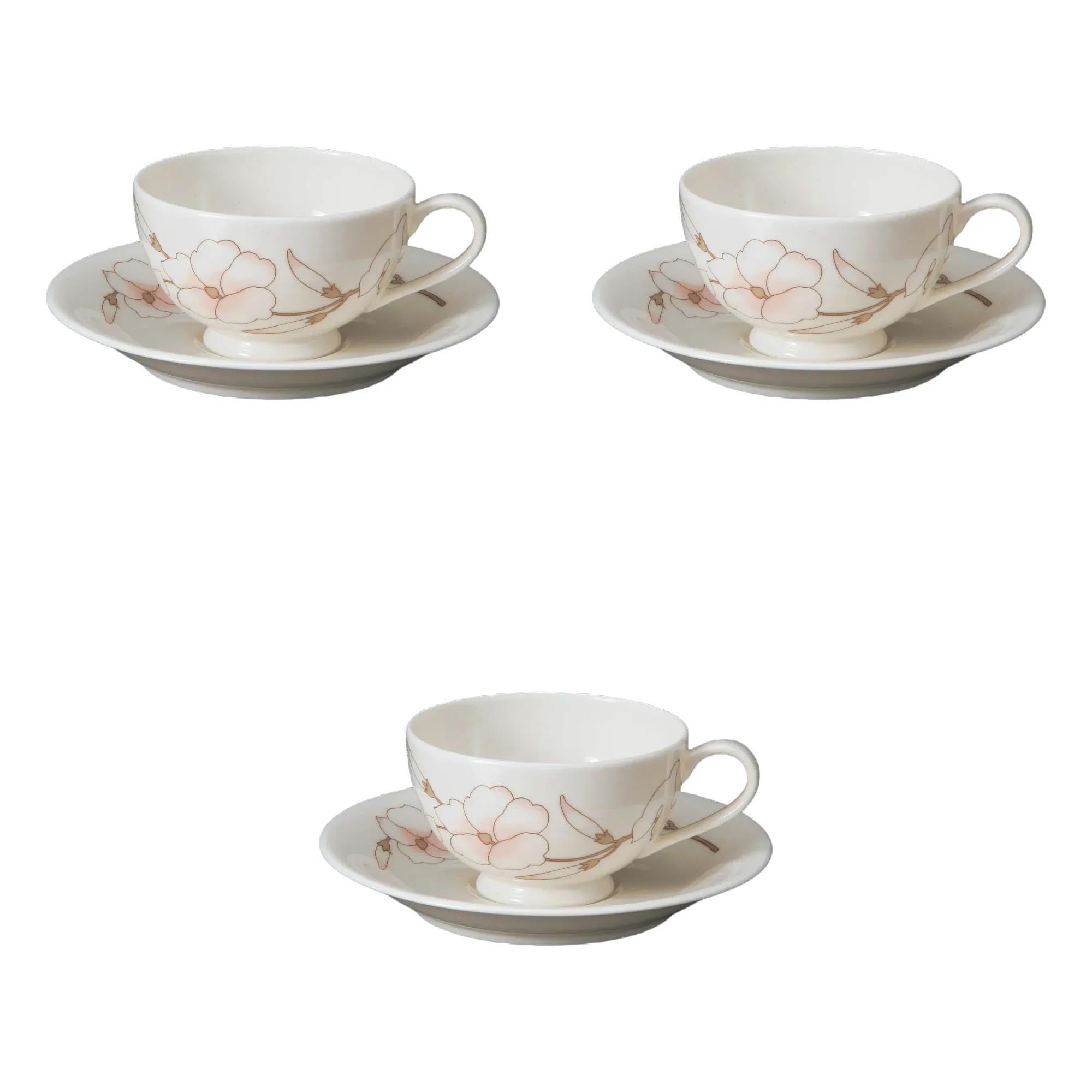 

Set of 3 NB Vogue Tea Cups and Saucers x 9 x Fuse Ware Cups and Saucers by Setomonohonpo [11.5 5.5 cm, 200cc]