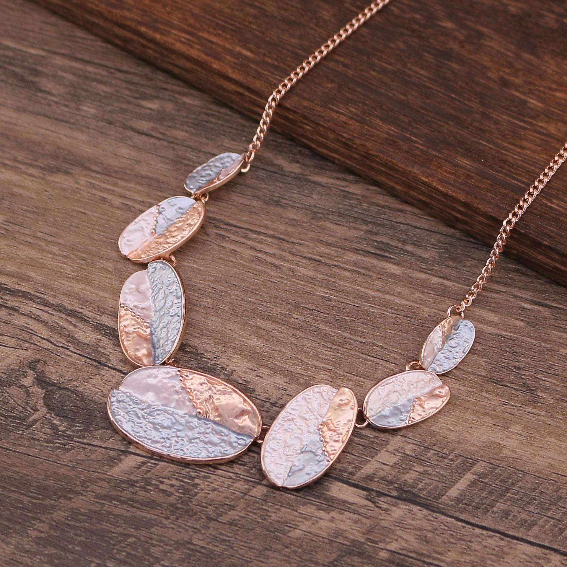 

Новое цветное масло, ожерелье с овальным листом, модное и высококлассное женское банкетное уличное ожерелье